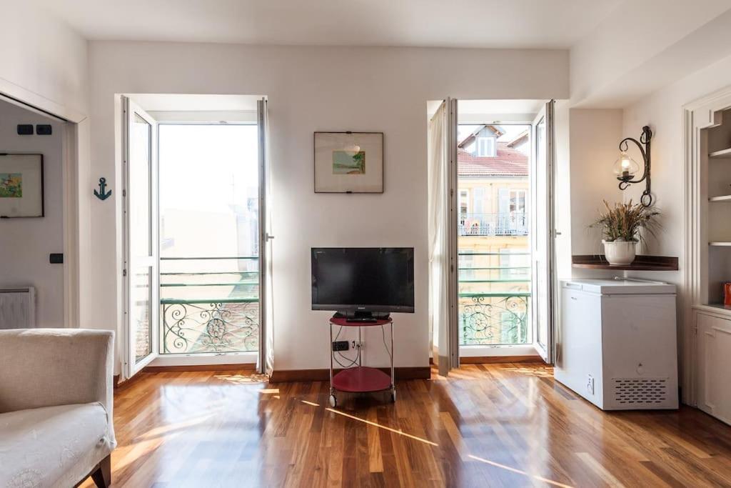 Irene Apartment นีซ ภายนอก รูปภาพ
